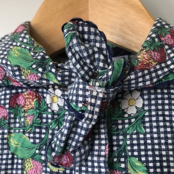 Vintage | Sun Valley girls’ cotton strawberry dress - Picture 2 of 5